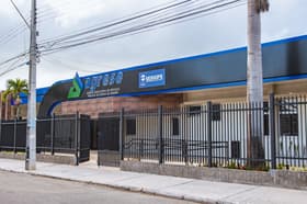 É uma imagem do post com o título Agrese divulga edital de concurso com vagas de analista; R$7 mil!