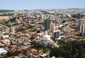 É uma imagem do post com o título São Carlos SP abre concurso para níveis médio e superior