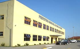 É uma imagem do post com o título Prefeitura de Pontal do Paraná PR abre concurso para 28 vagas