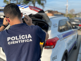 É uma imagem do post com o título Concurso Polícia Científica SC: sai edital com 60 vagas de perito