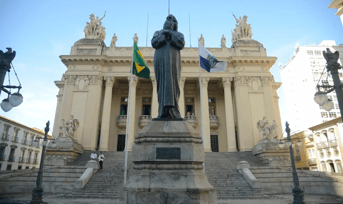 É uma imagem do post com o título Concurso Alerj: FGV libera consulta aos locais de prova