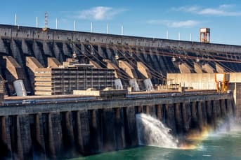 É uma imagem do post com o título Concurso Itaipu Binacional encerra inscrições; veja datas!