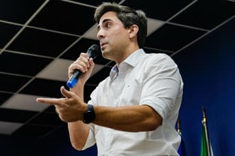 É uma imagem do post com o título Secretário confirma concurso Seduc MT em março com 1.500 vagas