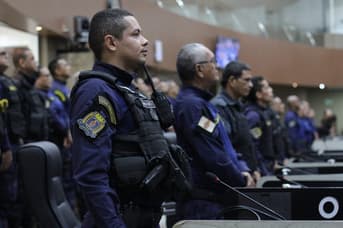 É uma imagem do post com o título Concurso Guarda Manaus AM: prefeito autoriza edital com 200 vagas
