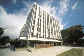 É uma imagem do post com o título Concursos TRT: veja editais abertos e previstos