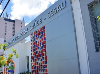 É uma imagem do post com o título Concurso Sesau AL tem comissão formada para 3.500 vagas