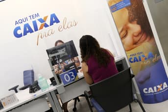 É uma imagem do post com o título Concurso Caixa: cargos de técnico serão de nível médio?