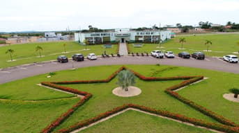 É uma imagem do post com o título Vila Rica MT abre seleção para 86 vagas em diversos cargos