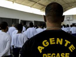 É uma imagem do post com o título Concurso Degase RJ: o que estudar para as provas?