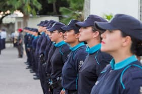 É uma imagem do post com o título STF forma maioria e derruba restrição de gênero em concursos PM