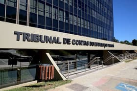 É uma imagem do post com o título Após inscrições, veja as próximas etapas do concurso TCE PR