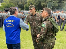 É uma imagem do post com o título Concurso CNEN é autorizado com 150 vagas; níveis médio e superior