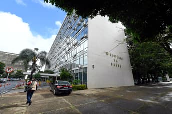 É uma imagem do post com o título Ministério da Saúde define banca para novo edital com 762 vagas