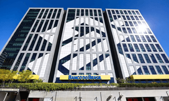 É uma imagem do post com o título Concurso Banco do Brasil terá 450 convocados para agente de TI