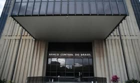 É uma imagem do post com o título Concurso Bacen é autorizado com oferta de 100 vagas