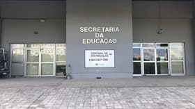 É uma imagem do post com o título Concurso Seduc RS tem banca definida para edital com 6 mil vagas