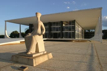 É uma imagem do post com o título Concurso MPU: STF mantém nível superior para técnicos