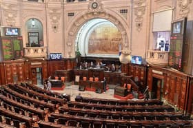 É uma imagem do post com o título Concurso Alerj é anunciado com 109 vagas; comissão esta semana!