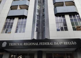 É uma imagem do post com o título TRF6 escolhe banca para novos editais e concurso segue previsto