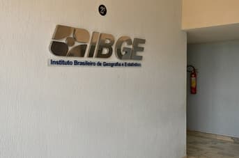 É uma imagem do post com o título Concurso IBGE tem duas bancas contratadas e editais iminentes