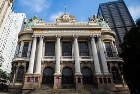 É uma imagem do post com o título Concurso Theatro Municipal RJ para efetivos é tratado em reunião