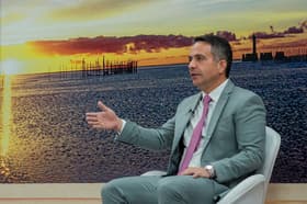 É uma imagem do post com o título Concursos Alagoas: Paulo Dantas promete novos editais