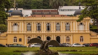É uma imagem do post com o título Concurso Petrópolis RJ: comissão tem 60 dias para elaborar edital