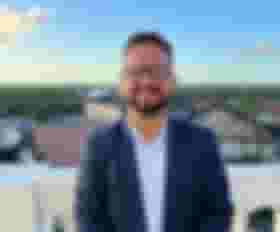 É uma imagem do post com o título Concurso CGE PB: secretário anuncia banca e edital sai até dia 25