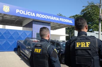 É uma imagem do post com o título Concurso PRF: veja como foi o último edital e o que caiu na prova
