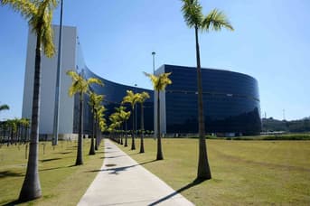 É uma imagem do post com o título Novo concurso Sefaz MG é tratado em encontro com sindicatos