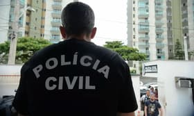 É uma imagem do post com o título Concurso PC SC: quais os salários de agentes e escrivães