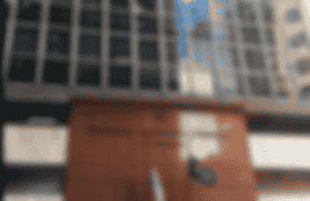 É uma imagem do post com o título Concurso TRF2 marca escolha da banca e revela datas e cargos