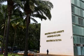 É uma imagem do post com o título Concurso MMA: pedido é negado e edital tem até dia 29 para sair