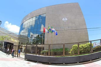 É uma imagem do post com o título Concurso TJ AL: sai edital com vagas para técnico de nível médio