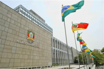 É uma imagem do post com o título Concurso ALE RS: candidatos questionam altas taxas de inscrição