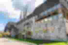 É uma imagem do post com o título Concurso Vitória ES: novos editais previstos na Saúde e Guarda