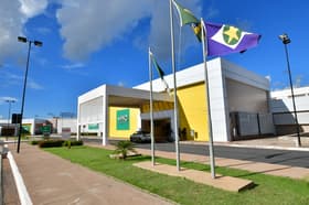 É uma imagem do post com o título Prefeito anuncia concurso na Empresa Cuiabana de Saúde Pública