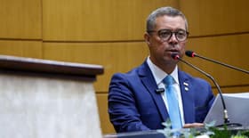 É uma imagem do post com o título Concursos SE: governador anuncia dois editais para 100 vagas