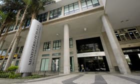 É uma imagem do post com o título Concurso MP RJ: vagas e cargos do novo edital estão em definição