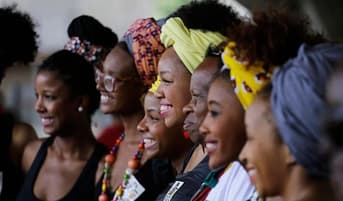 É uma imagem do post com o título Senado aprova PL que amplia cotas raciais em concursos federais