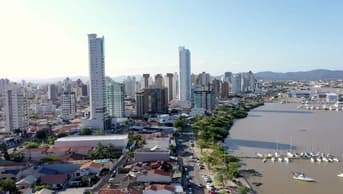 É uma imagem do post com o título Concurso Itajaí SC tem editais publicados para mais de 50 cargos