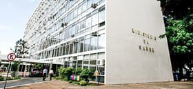 É uma imagem do post com o título Concurso Ministério da Saúde terá 319 vagas no CNU; veja cargos!