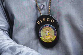 É uma imagem do post com o título Concursos Sefaz: fiscal de tributos ou auditor? Conheça carreiras