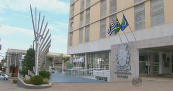 É uma imagem do post com o título Prefeitura de São Carlos - SP retifica Concurso Público
