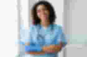 É uma imagem do post com o título CNU 2025 terá vagas para enfermagem e técnico em enfermagem